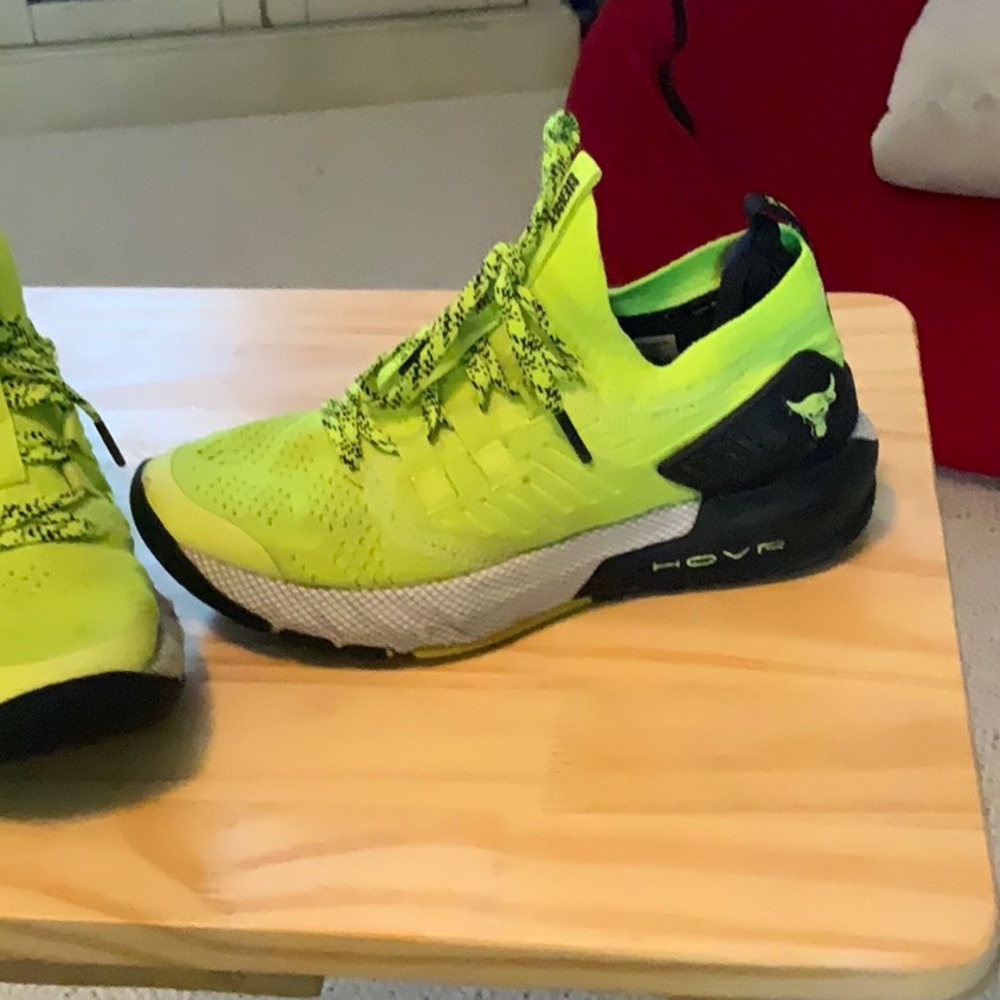 Sneakers under Armour  ( the Rock) blood sweat and tears